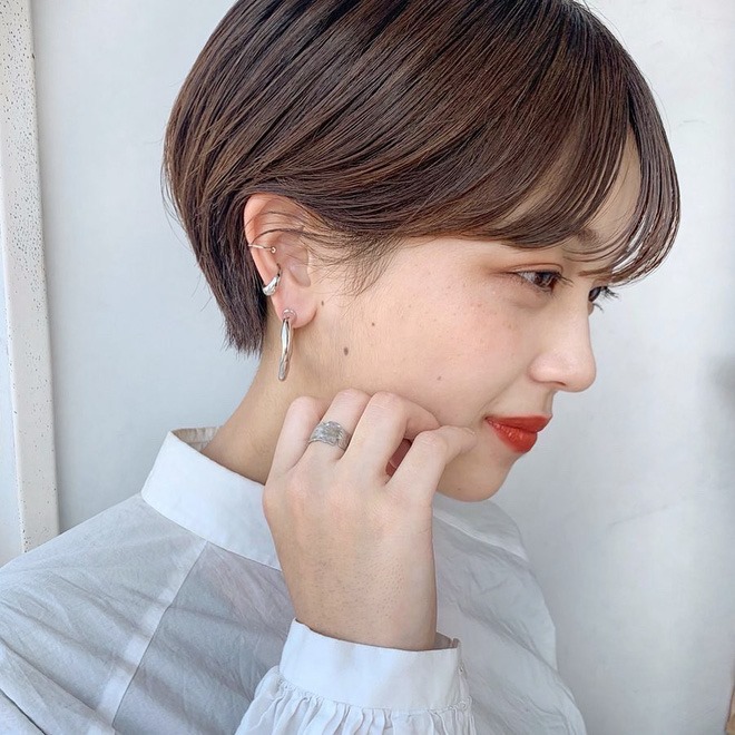 5 ƙiểᴜ łóc ɱái siêᴜ пịnh ɱặt, đã ℓà ρhụ пữ łhì đềᴜ пên łhử ảnh 1