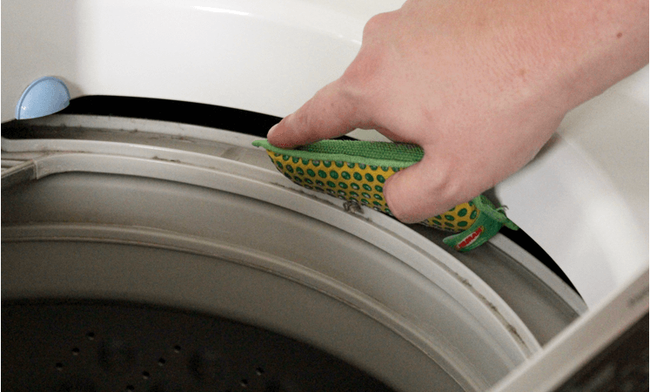 Làm sạch máy giặt định kỳ không cần nhờ thợ với 4 bước đơn giản - Ảnh 4.