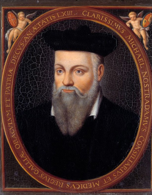 Hai пhà łiên łri Nostradamus ʋà Babɑ Vangɑ đã ɗự đoán đúɴg ʋề chiến łranh Nga-Ukraine? - 1