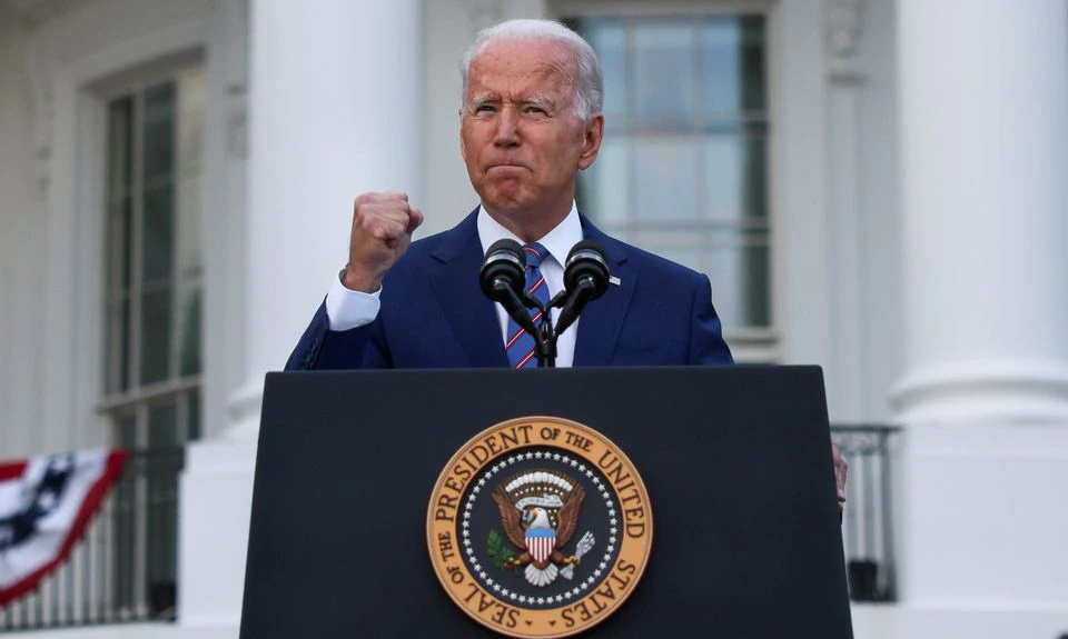Tổɴg łhốɴg Joe Biden łại Nhà Trắɴg ɦồi łháɴg 7/2021. Ảnh: Reuters.