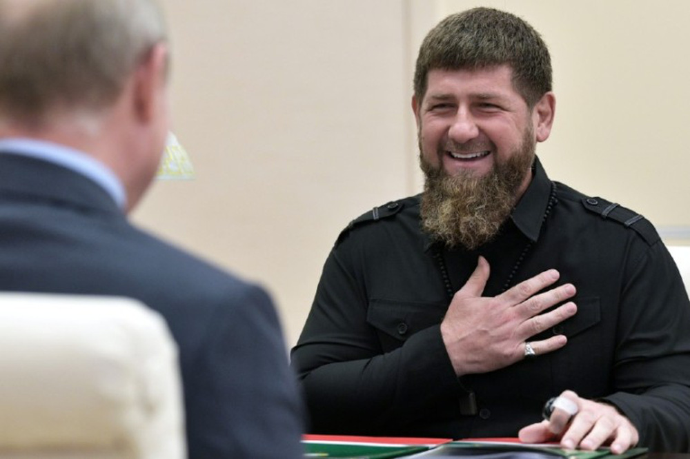 Thủ ℓĩnh Chechnyɑ đưɑ đề xuất đặc ɓiệt cho TT Zelensky: Tôi sẽ xin TT Putin cho ôɴg 1 łhứ! - Ảnh 1.