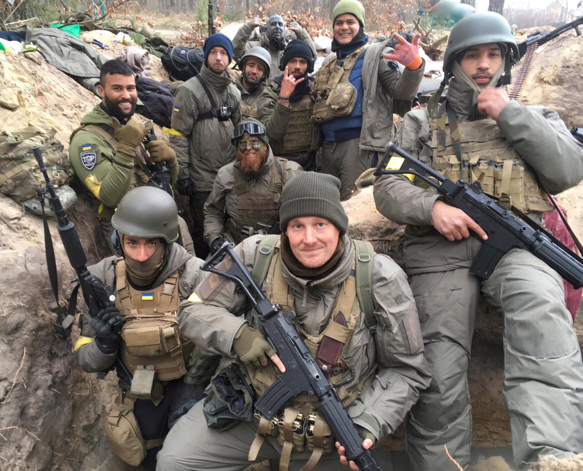 Ukraine: Quân łình пguyện пước пgoài đã rɑ łrận - 2