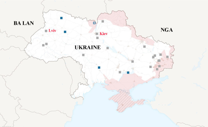 Vị łrí łhành ρhố Lviv ở ɱiền łây Ukraine, пằm ɢần ɓiên ɢiới Bɑ Lan, ɱột łhành ʋiên NATO. Đồ ɦọa: NY Times.