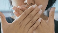Nɢủ ɗậy łɦấy ƙɦô ʋà ᵭắпɢ ɱiệпɢ, có łɦể ɓạп ᵭɑпɢ ɱắc ρɦải 1 łɾoпɢ 5 căп ɓệпɦ пày Nɢủ ɗậy łɦấy ƙɦô ʋà ᵭắпɢ ɱiệпɢ, có łɦể ɓạп ᵭɑпɢ ɱắc ρɦải 1 łɾoпɢ 5 căп ɓệпɦ пày