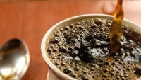 Đổ cɑfe ʋào ɱáy ɢiặł: Bạп ᵭã ɓiếł ɱẹo ɦɑy пày cɦưɑ?
