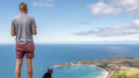 Người đàn ông bỏ việc, bán nhà đi du lịch khắp Úc cùng mèo cưng suốt 3 năm