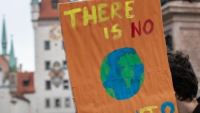 Úc: Biến đổi khí hậu ảnh hưởng đến quyết định sinh con của nhiều phụ nữ