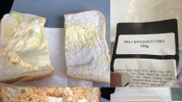 Hành khách “cạn lời” trước chiếc bánh giá 9$ đến từ Jetstar