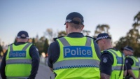Úc: Mang theo vũ khí và chống đối, hai người đàn ông dính đạn của cảnh sát