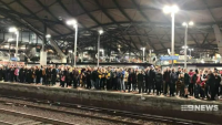 Melbourne: Hàng ngàn hành khách nổi giận vì bị trễ tàu