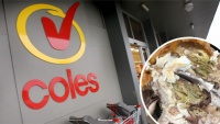 Úc: “Hết hồn” với món gà nướng BBQ màu xanh tại Coles