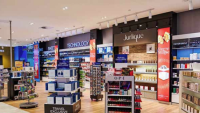 Victoria: Cửa hàng mới mang tới trải nghiệm mua sắm trực tuyến tại Sân bay Avalon