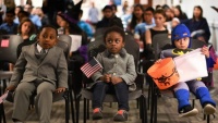 Tổng thống Trump muốn ngưng cấp quốc tịch cho trẻ nước ngoài sinh tại Mỹ